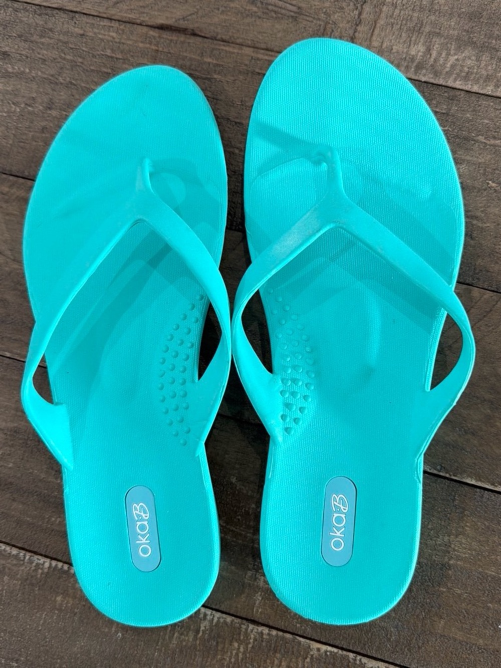OKA b. Turquoise Textured Flip Flops